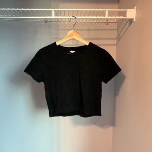 Wilfred Black Fitted Crop T-Shirt Short Sleeve